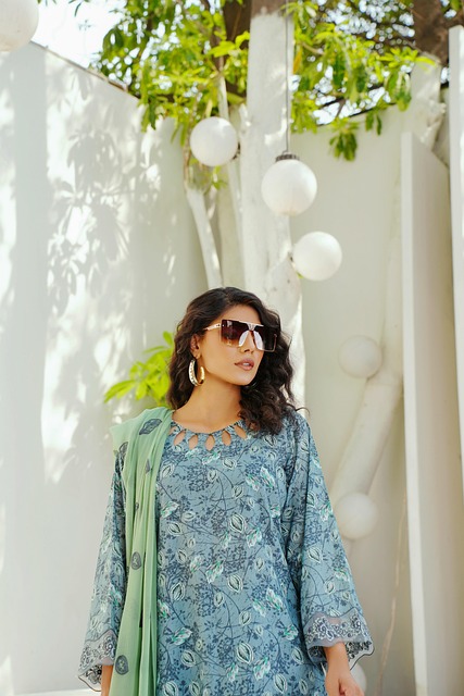 Free Fashion Model photo and picture