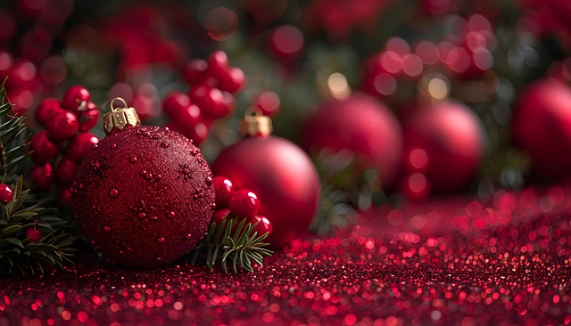 Free Christmas Decoration illustration and picture