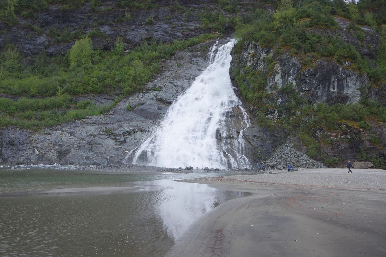ALASKA S MENDENHALL GLACIER intelligence overview
