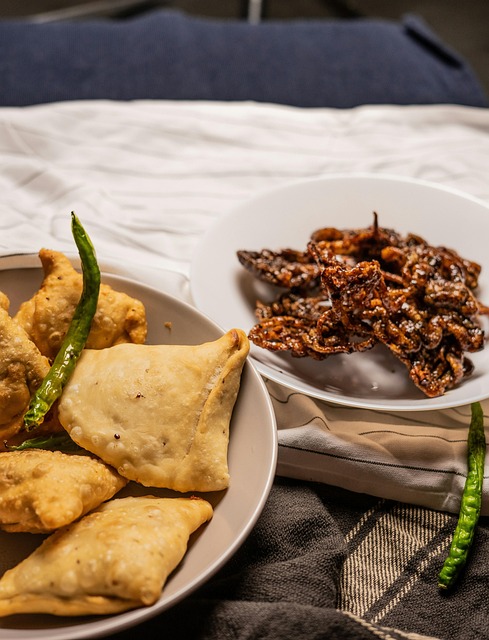 Free Samosa Food photo and picture
