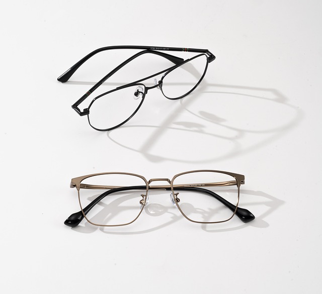 Free Optical Minimal photo and picture