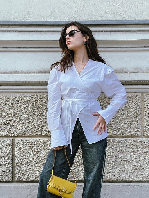 Free Women Fashion photo and picture