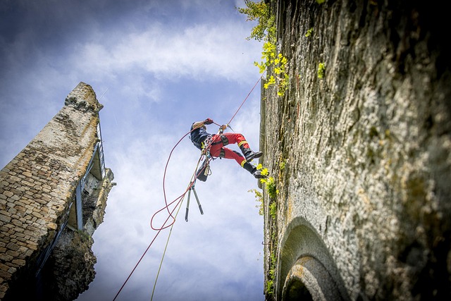 Free High-Altitude Rescuer Schaunburg photo and picture