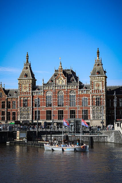 Free Amsterdam Netherlands photo and picture