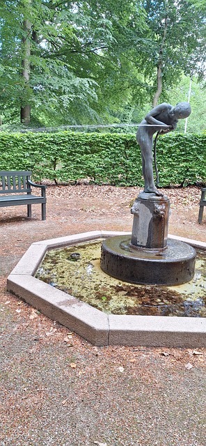 Free Image Sculpture photo and picture