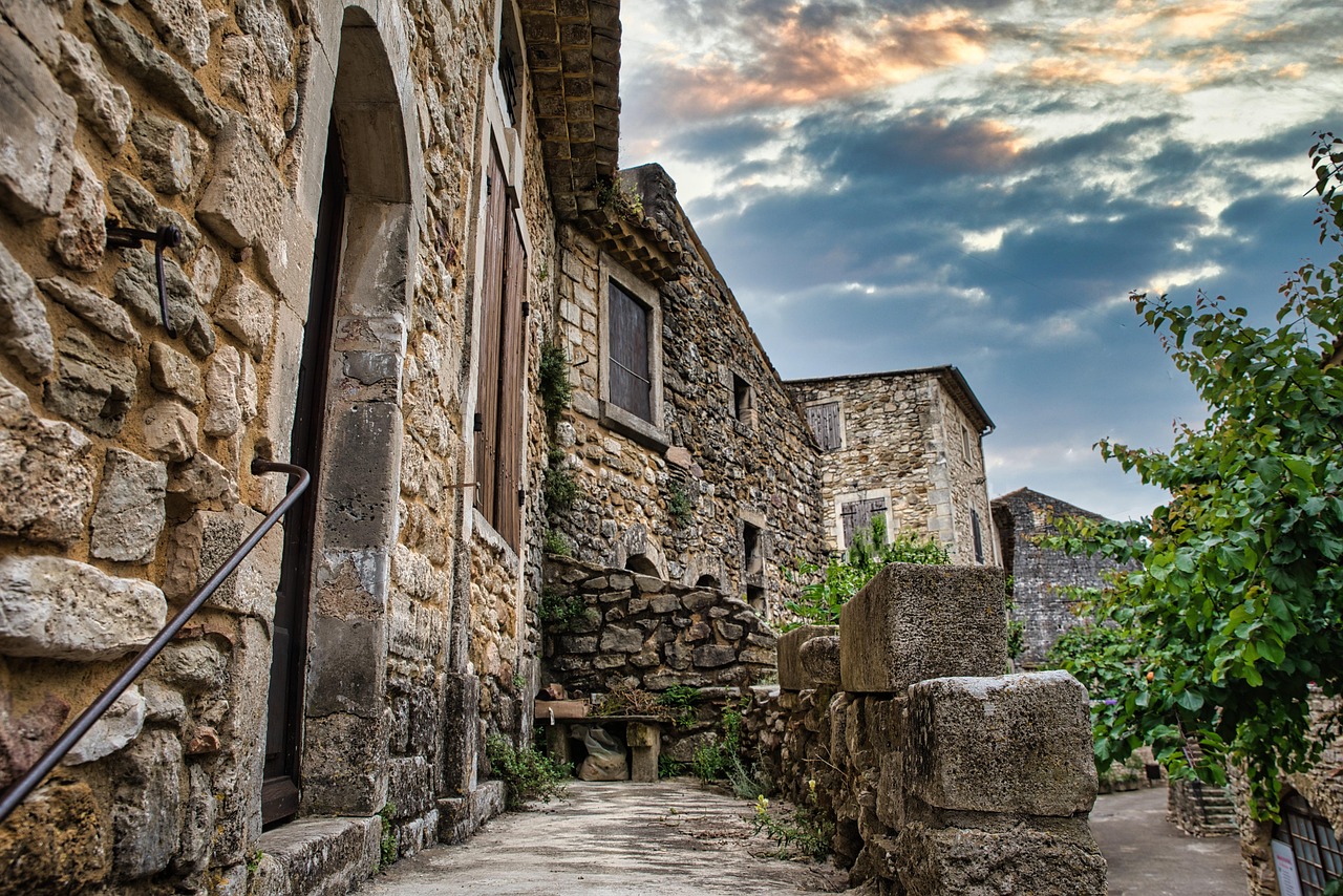 House - free online jigsaw puzzle photo