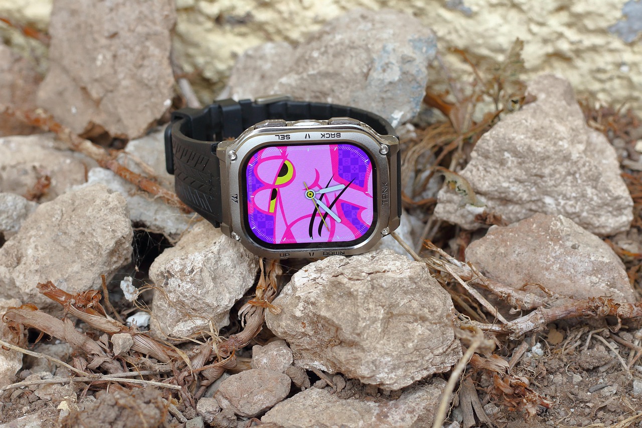 Download free HD stock image of Clock Smart Watch Free Clock Smart Watch photo and picture