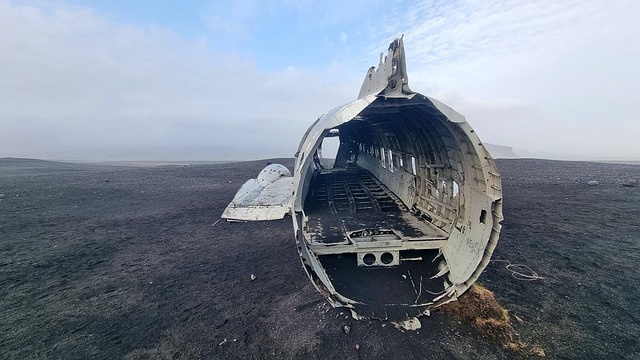 Free Iceland Plane Wreck photo and picture