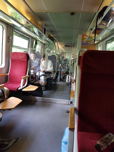 En Tren, Calatoria Cu Trenul, Viaje