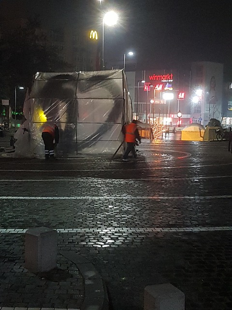 Oras, Orasul Noaptea, Oras Pe Vreme Rea