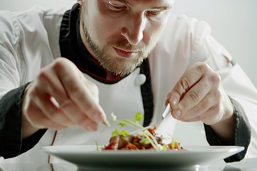Free Chef Preparing illustration and picture