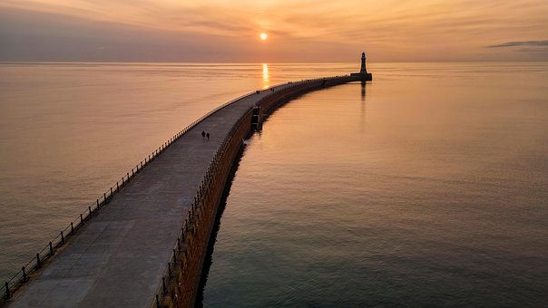 Roker Pier Sunderland, Roker