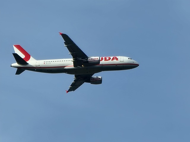 Flugzeug, Flug, Lauda, Himmel, Reise