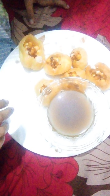 Golgupy Chat, Mad, Krydret Sauce
