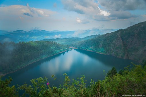 Free Mountains Landscape photo and picture