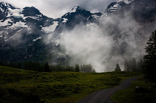 Oeschinensee, Bernese Oberland, Montanha