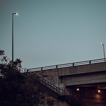 Free Suburbs Bridge photo and picture
