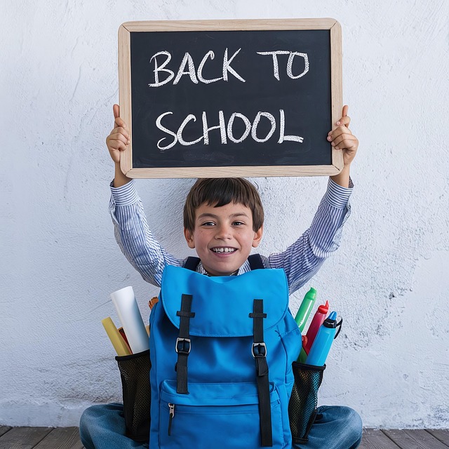 Free back to school child education illustration