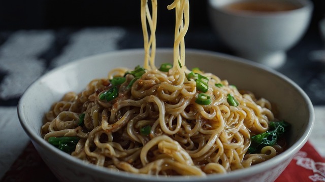 Free beef noodles soup illustration