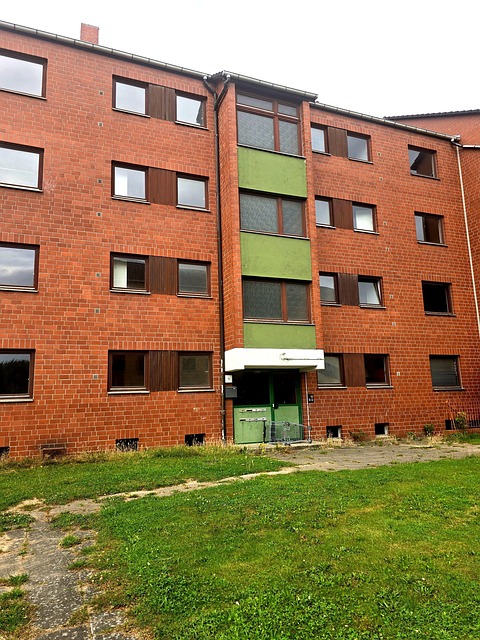 Hus, By, Ledig, Forlater Hjemmet, Dør