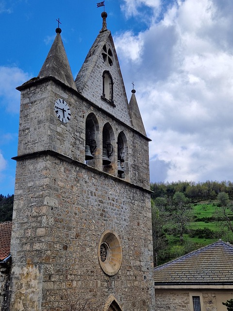 Free Church Monument photo and picture