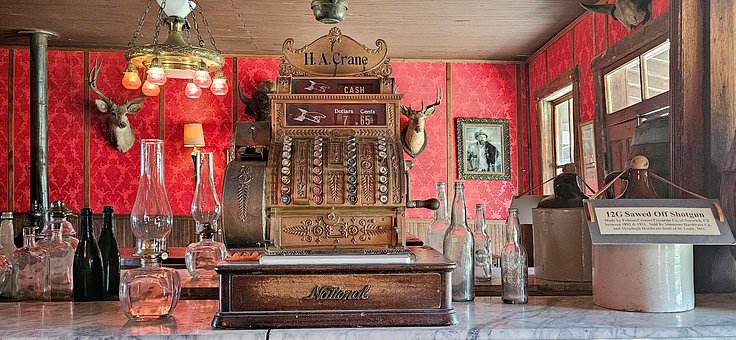 Free Checkout Old-Fashioned photo and picture