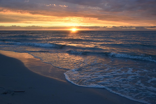 Free Sunset Sun photo and picture
