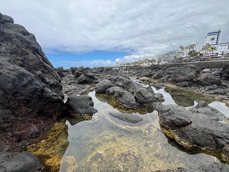 Kreuzhafen, Teneriffa, Felsen