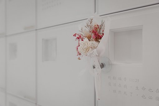 Ramo De Flores, Cementerio, Vidrio