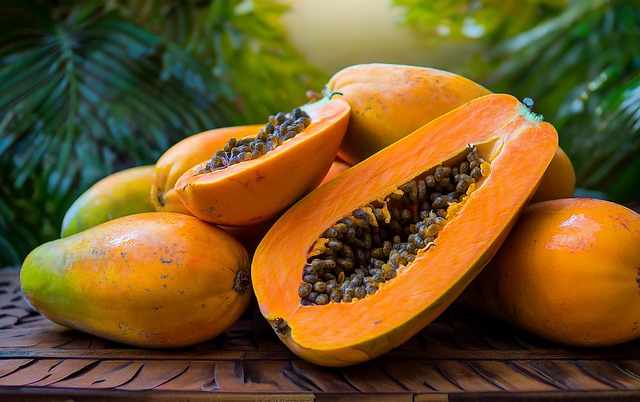 Free ai generated papaya fruits illustration