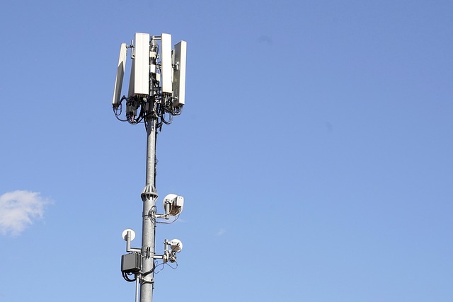 Free Cell Towers Phone photo and picture