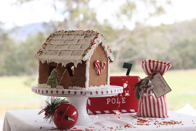 Free Gingerbread Christmas photo and picture