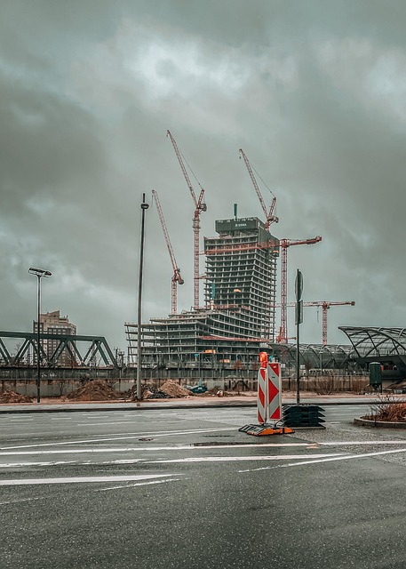 Elleboogtoren, Hamburg, Politiek, Buste