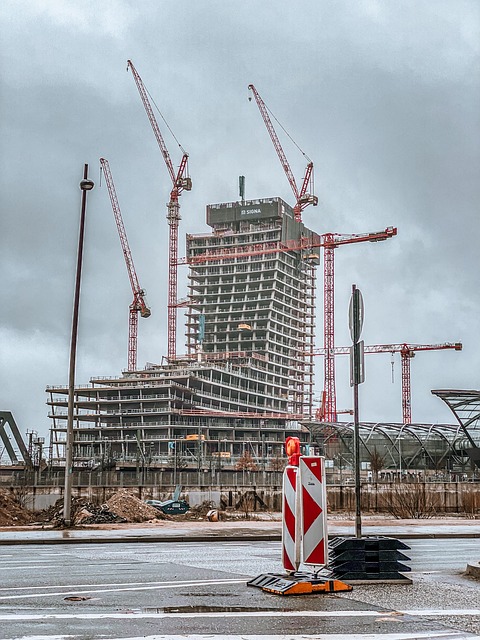 Elleboogtoren, Hamburg, Politiek, Buste