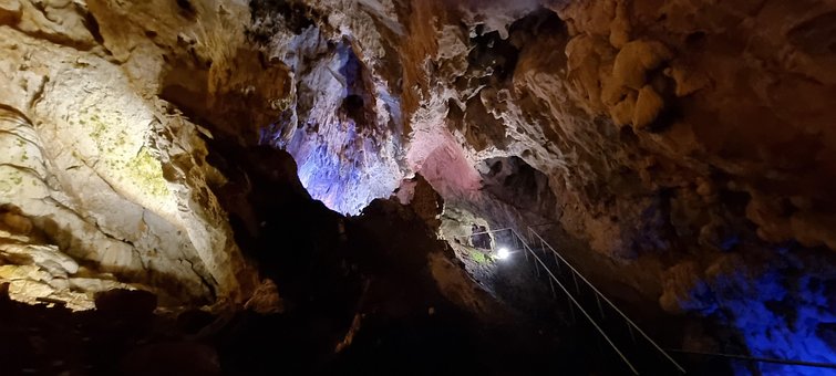 Pestera, Matka Canion Macedonia