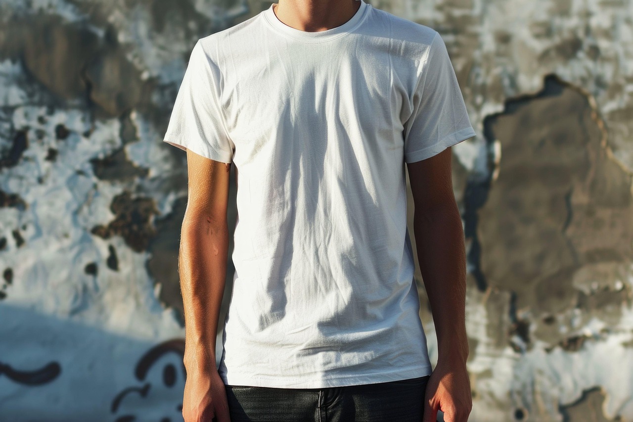 T-Shirt Maquette Mode - Image gratuite sur Pixabay