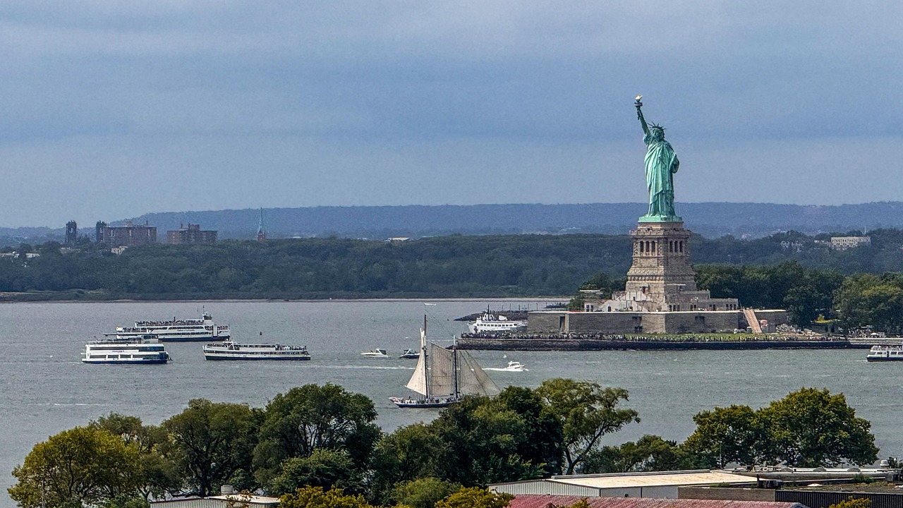 Statue Of Liberty - free online jigsaw puzzle photo