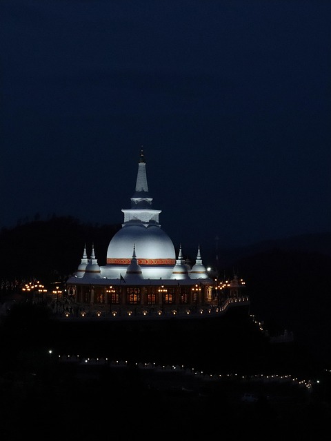 Free Sathbudu Maha Seya photo and picture