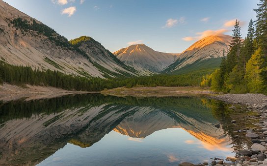 Free Mountain Lake Reflection photo and picture