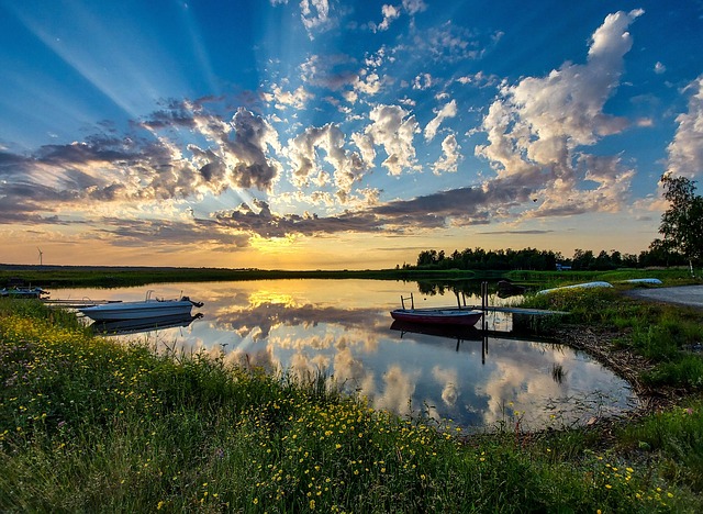 Free Summer Lake photo and picture
