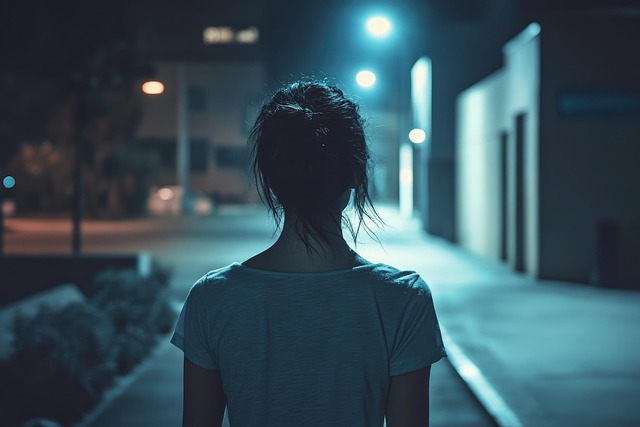 Ai Generiert, Frau, Allein, Gehen, Nacht