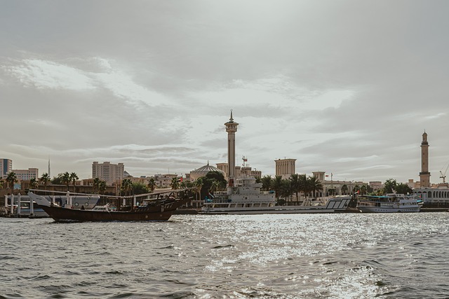 Free Dubai Dubai Creek photo and picture