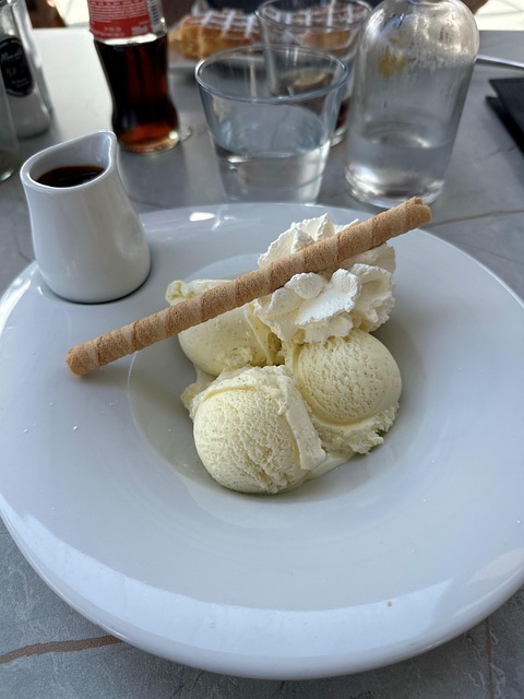 Free Dame Blanche Ice Cream photo and picture