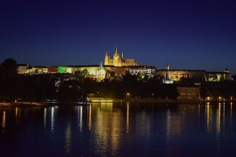 Persgue Prague City River - Free photo on Pixabay