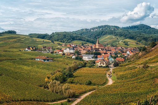 Free Mountains Village photo and picture