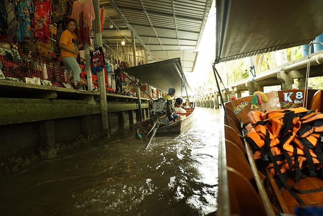 Bangkok, Flodturisme, Handle Ind