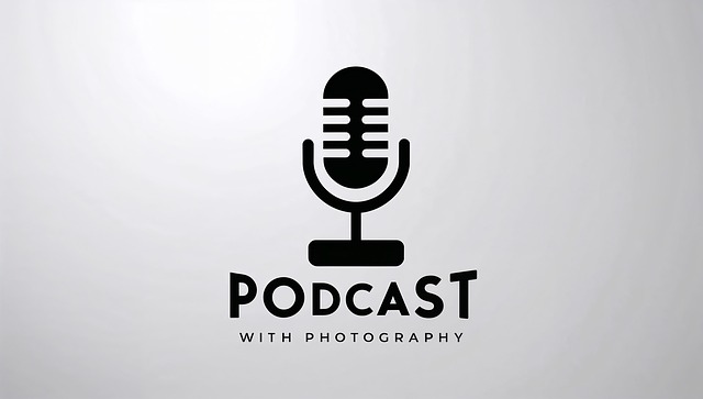 Free ai generated podcast microphone illustration