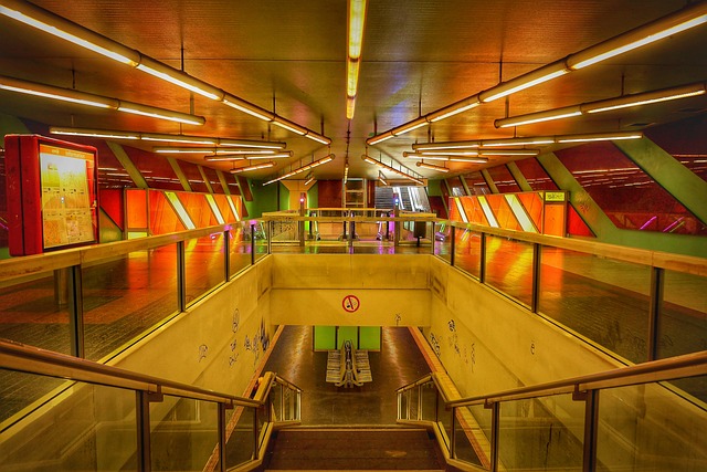 Subway, traffic, architecture and stairs — photo by Tho-Ge