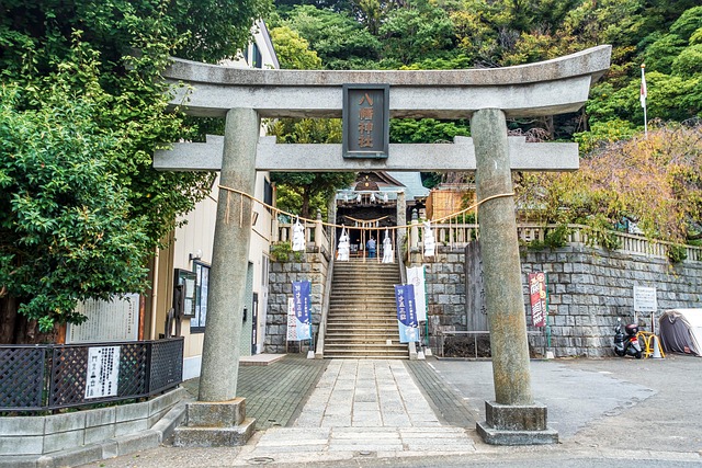 Free Negishi Hachiman Shrine Shrine photo and picture