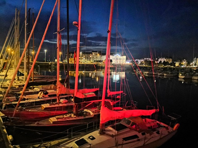 Free Boat Port photo and picture